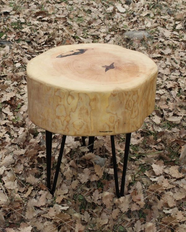 Mesa auxiliar  con madera natural de fresno